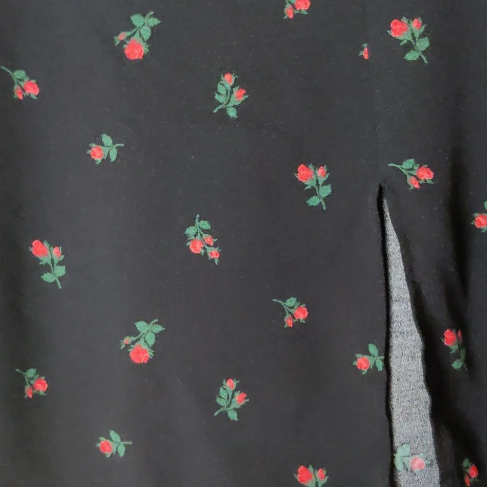 Reformation Margot Black Floral Mini Skirt Size 0